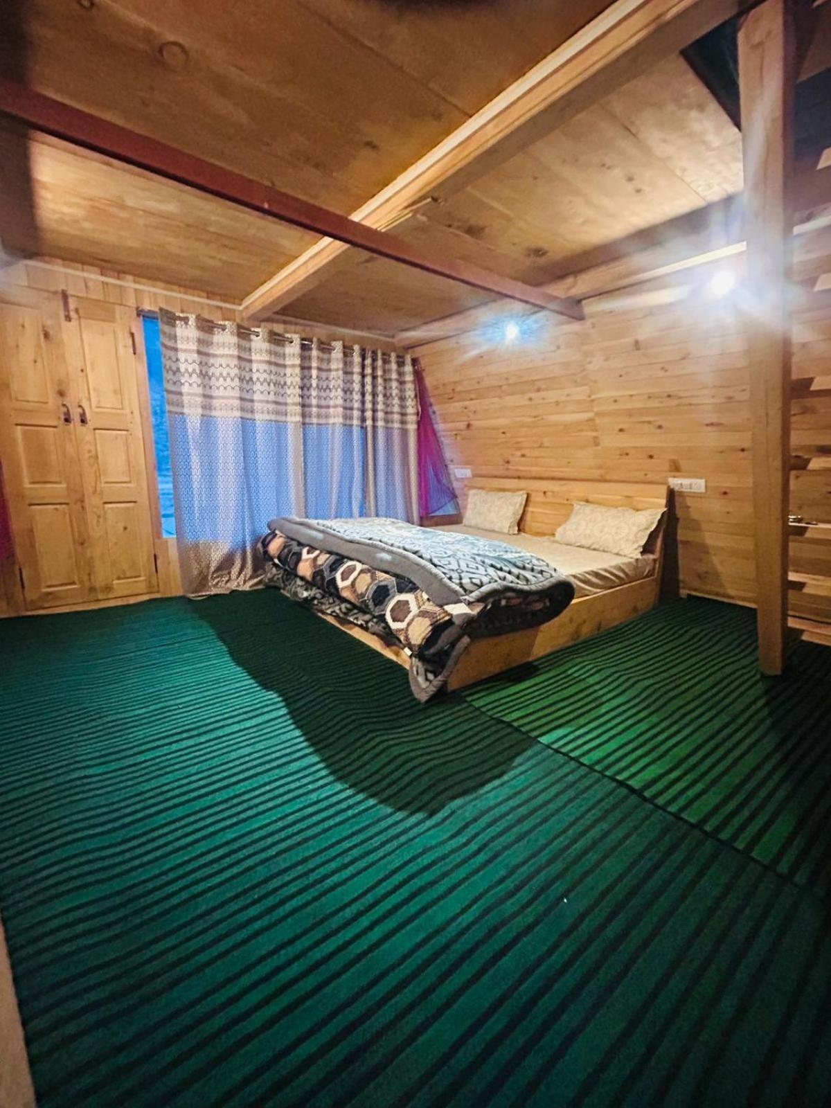 Apartamento Tree Hub Jibhi Exterior foto