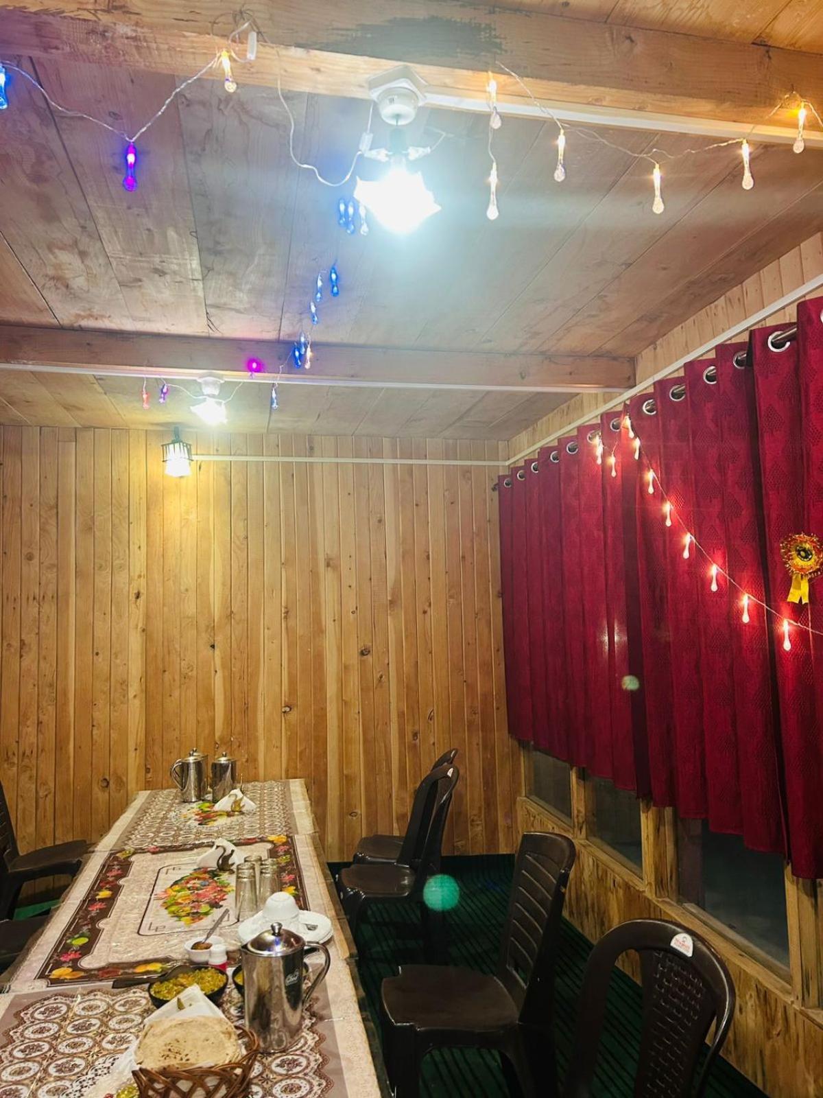 Apartamento Tree Hub Jibhi Exterior foto